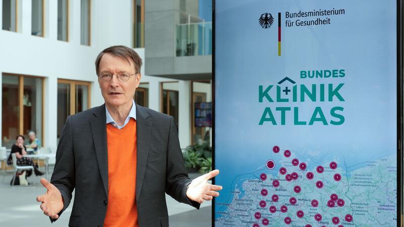 Klinik-Atlas soll verständlicher werden Kritik am Klinik-Atlas wegen der teils veralteten Datengrundlage weist Bundesgesundheitsminister Lauterbach zurück.
