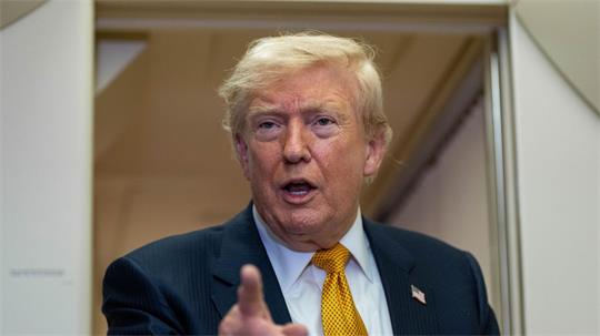 Kritiker werfen Trump vor, bei den Wahlen gezielt Chaos verursachen zu wollen. (Archivbild)