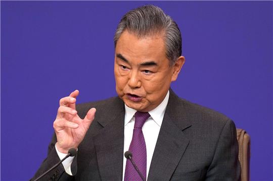 Kritisiert, dass «bestimmte Länder» darauf bestehen, weiter mit Taiwan offizielle Beziehungen zu unterhalten: Wang Yi.