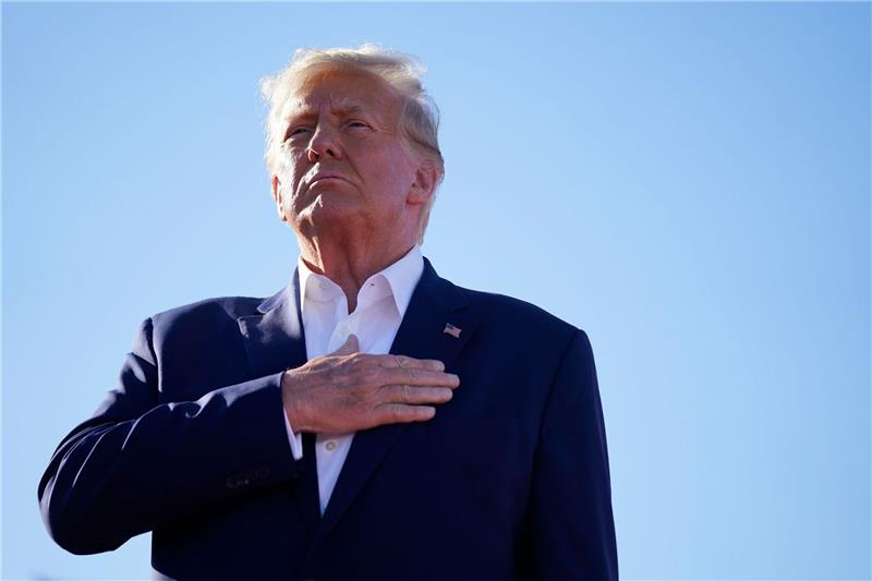 Pornostar, Zeuge, Ankläger: Figuren bei der Trump-Anklage Kündigt ein Erscheinen vor Gericht an: Ex-US-Präsident Donald Trump.