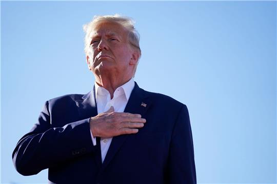 Kündigt ein Erscheinen vor Gericht an: Ex-US-Präsident Donald Trump.
