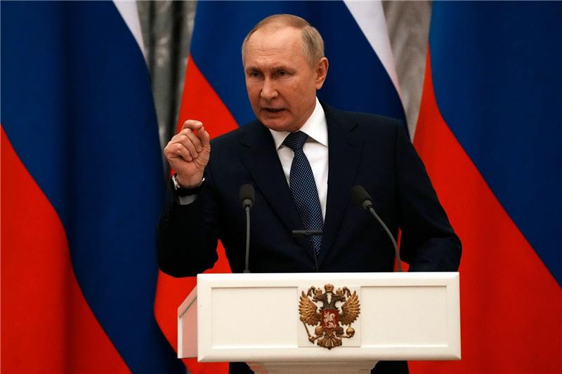 Putin setzt Abrüstungsvertrag „New Start” per Gesetz aus Kündigte bereits am 21. Februar in seiner Rede zur Lage der Nation die Aussetzung des Vertrags an: Wladimir Putin.