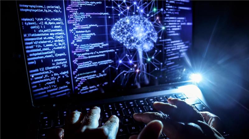 Künstliche Intelligenz kommt in immer mehr Industriebetrieben zum Einsatz. (Symbolbild)