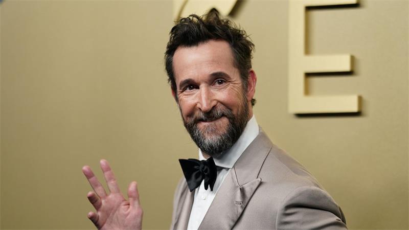 Kürzlich erst gewann Noah Wyle einen weiteren Emmy für seine Rolle in der Krankenhausserie „The Pitt“. (Archivbild)