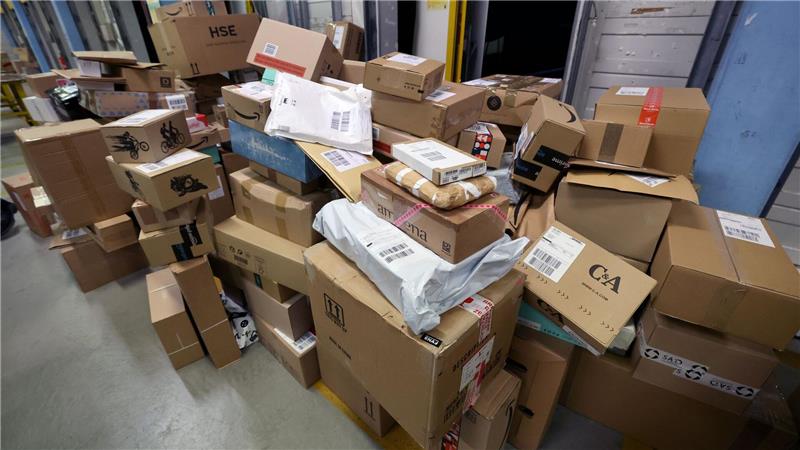 Kunden in Deutschland nutzen regelmäßig die Möglichkeit, bestellte Artikel zurückzuschicken.