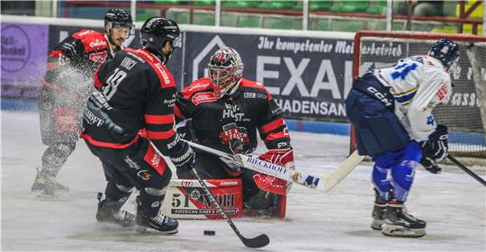Kurios: Falken-Torwart Taylor Dupuis sammelt beim 5:2-Sieg gegen Chemnitz gleich zwei Scorerpunkte und steht damit in der Statistik vor vielen seiner Vorderleute.