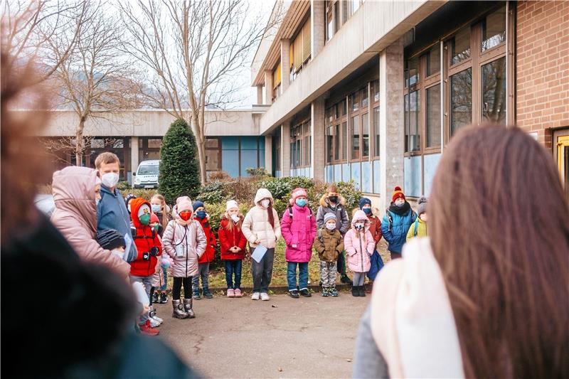 Kursbeginn in Oker: Junge Ukrainer lernen hier die deutsche Sprache kennen. Weitere Kurse sollen folgen Foto: Tobias Brabanski