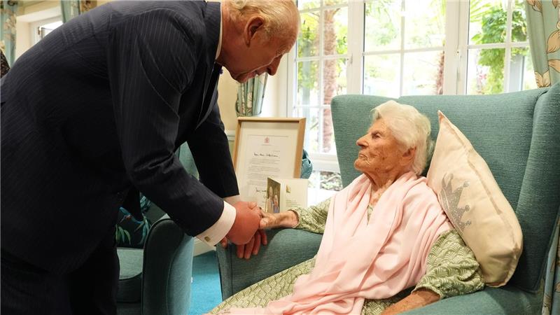 Kurz nach der Verabschiedung von US-Präsident Donald Trump traf König Charles III. in dieser Woche Ethel Caterham.