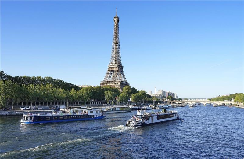Besuch des Eiffelturms wird teurer Kurz vor Beginn der Olympischen Spiele in Paris werden die Eintrittspreise für den Eiffelturm um rund 20 Prozent erhöht (Archivbild).