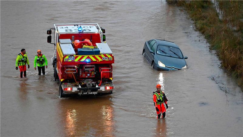 Kurz vor Weihnachten stehen Teile von Südfrankreich unter Wasser.