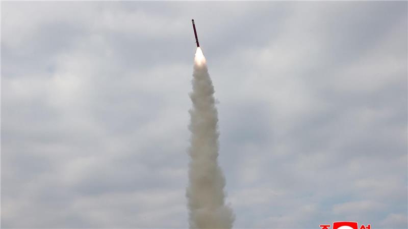 Vor Trumps Südkorea-Besuch: Nordkorea testet Raketen Kurz vor dem Trump-Besuch in Südkorea testet Nordkorea mehrere Marschflugkörper.