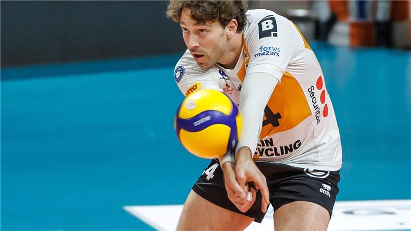 Kyle Dagostino und die BR  Volleys haben im zweiten Spiel der Finalserie Heimrecht. (Archivbild)