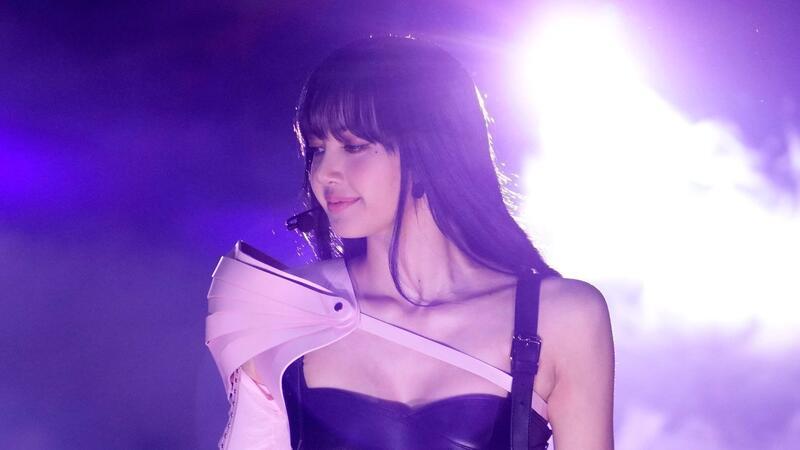 Lisa von Blackpink erobert das Internet im Sturm Lalisa „Lisa“ Manoban von Blackpink bei den MTV Video Music Awards.