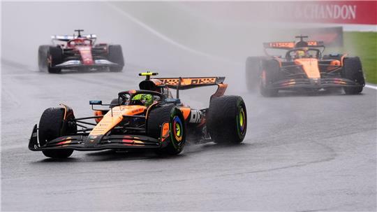 Lando Norris führte nur kurz vor Oscar Piastri.