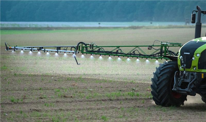Freude bei Nordharzer Landwirten: EU-Parlament kippt Pestizidgesetz Landwirte begrüßen das Scheitern des Pestizid-Gesetzes, Umweltverbände sind enttäuscht. Foto: Pleul/ZB/dpa