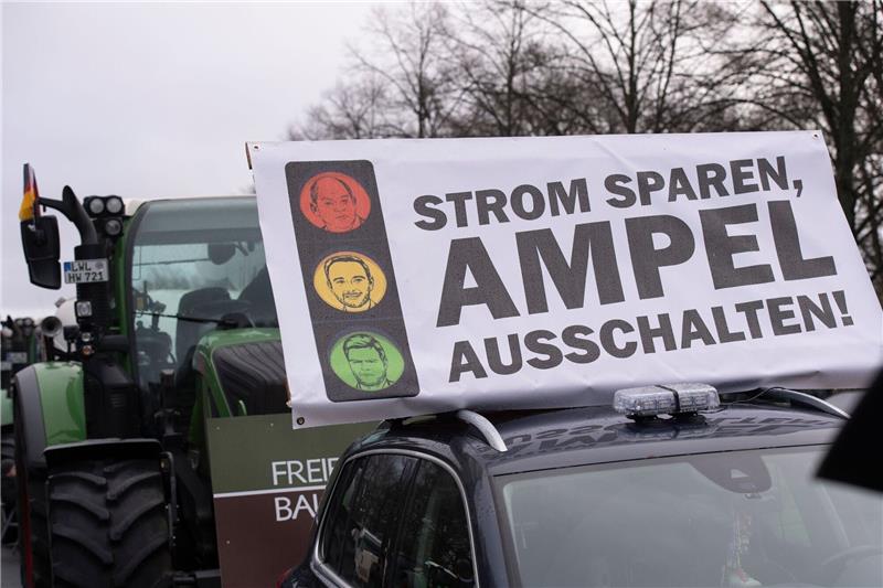 Landwirte machten ihrem Ärger auf der Straße Luft.