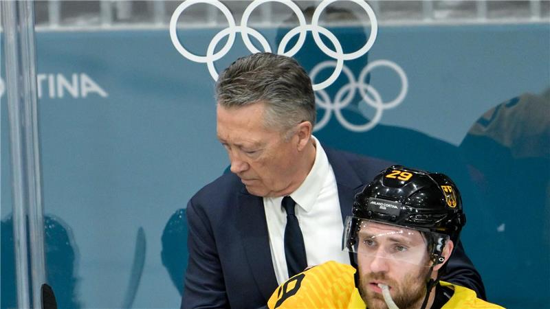 Lange Gesichter bei Bundestrainer Harold Kreis und Kapitän Leon Draisaitl