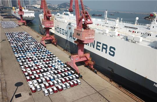 Lange wurde China für die Qualität seiner Autos belächelt. Doch das ändert sich rasant. Schon bald dürften die Chinesen die Autonationen Japan und Deutschland beim Export hinter sich lassen.