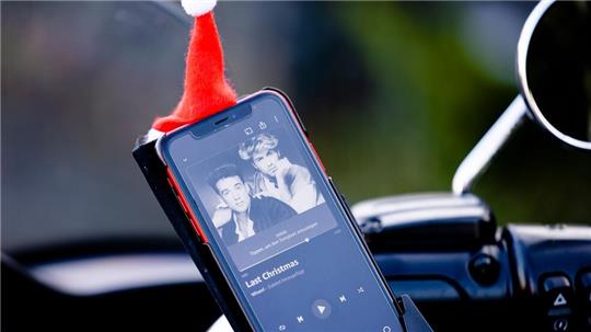 „Last Christmas“ ist um die Weihnachtszeit ein Dauerbrenner in den Charts.