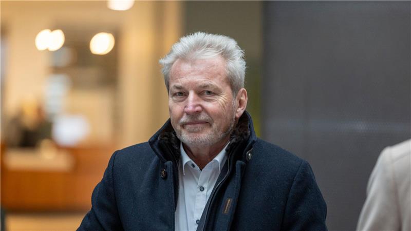 Laut Anklage soll er Kindern und Jugendlichen ohne medizinische Indikation ein Psychopharmakon verordnet haben.