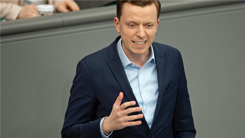 Laut Außenpolitiker Adis Ahmetovic hat die Wortwahl in der SPD-Fraktion für Irritation gesorgt. (Archivbild)