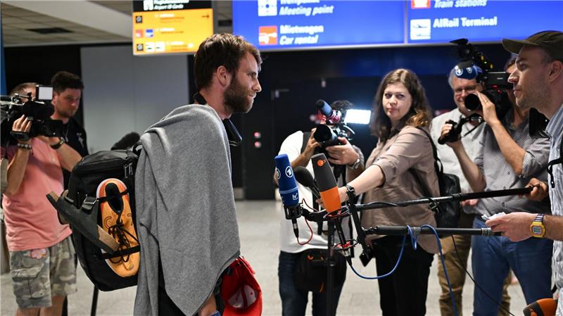 Israel-Rückkehrer in Deutschland gelandet Laut Auswärtigem Amt handelte es sich nicht um eine Evakuierung.