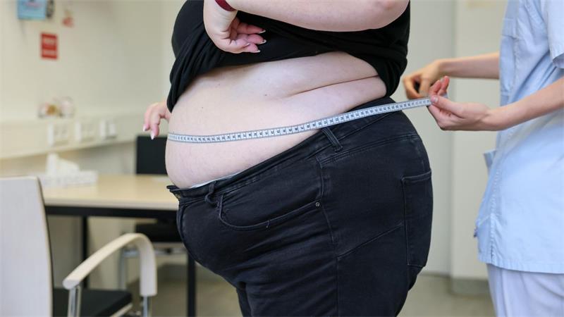 Laut Daten des Statistischen Bundesamtes von 2025 sind in Deutschland 17,9 Prozent der Erwachsenen adipös. (Symbolbild)