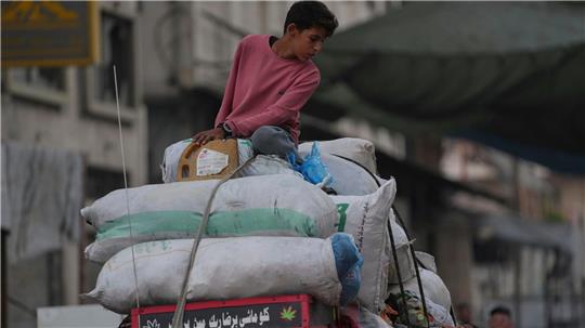 Laut Israels Armee laufen die Vorbereitungen für die Umquartierung der Anwohner der Stadt Gaza in den Süden des Gazastreifens. 