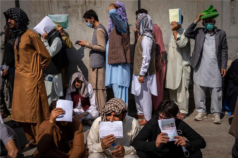 Taliban: Iran schiebt Zehntausende Afghanen ab Laut UN leben in Iran mindestens 3,5 Millionen Afghanen (Archivbild).