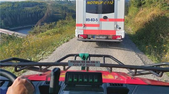 Laut dem Landkreis ist Begegnungsverkehr auf dem Forstweg nur an wenigen Stellen möglich.
