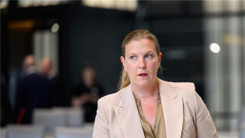 Laut der CDU-Politikerin Carina Hermann hat der Beschuldigte die Taten im Wesentlichen eingeräumt.