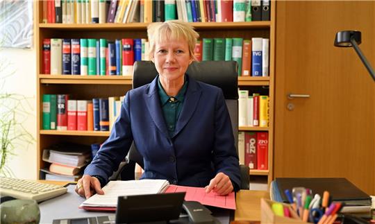 Laut der Präsidentin des Bundesarbeitsgerichts, Inken Gallner, haben Arbeitgeber und Arbeitnehmer sehr gut auf pandemiebedingte Probleme reagiert.