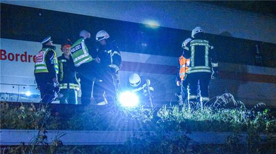 Laut einer Passagierin waren die Einsatzkräfte schnell vor Ort.