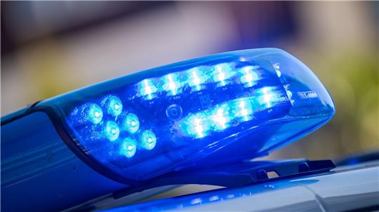 Lebensgefährliche Verletzungen hat ein Motorradfahrer im Emsland erlitten. (Symbolbild)