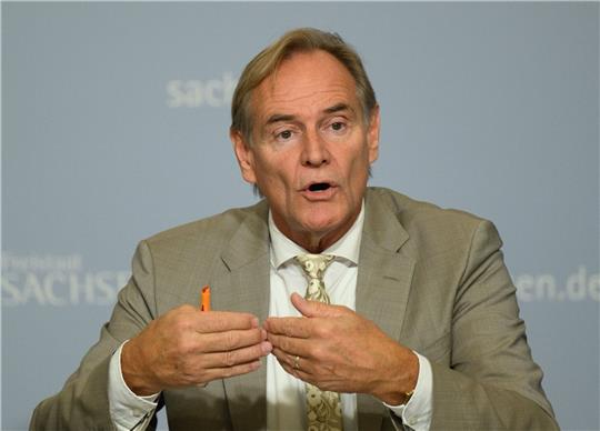 Leipzigs Oberbürgermeister Burkhard Jung ist über die Beschimpfungen entsetzt.