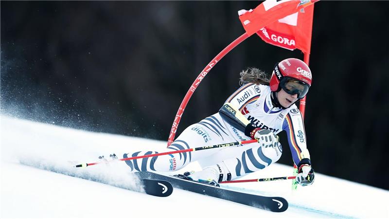 Lena Dürr schafft es in Kranjska Gora im Riesenslalom nicht in die Top 15.