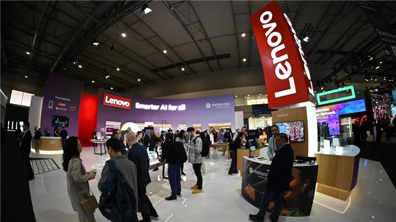 Lenovo-Messestand beim MWC 2025.