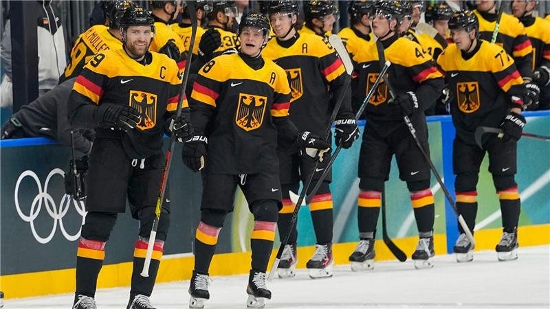 Leon Draisaitl (l) und Tim Stützle (r) machten gegen Dänemark unter anderem den Unterschied.