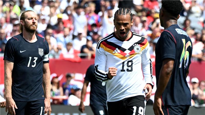 Leroy Sané bejubelt sein Tor bei der WM-Generalprobe gegen die USA. 