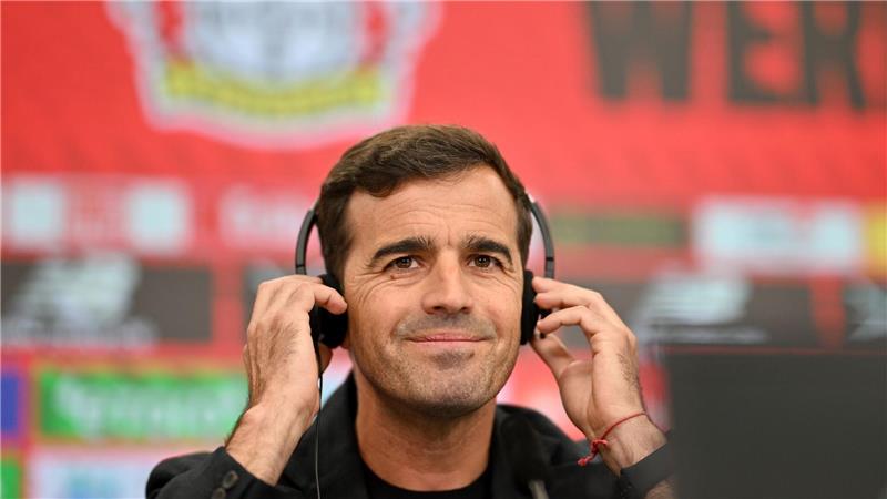 Leverkusen präsentiert Carles Martínez Novell als neuen Trainer