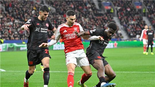 Leverkusener und Londoner lieferten sich viele enge Duelle.