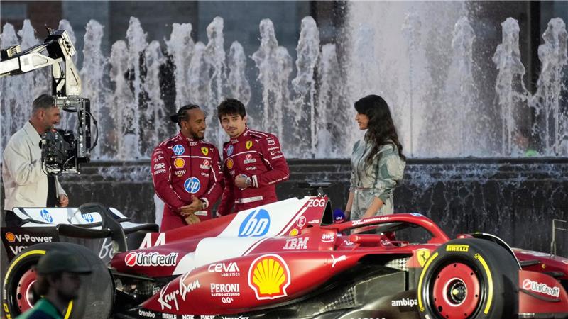 Lewis Hamilton will Ferrari zurück zum Titelruhm führen.  