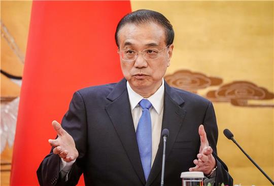 Li Keqiang, damals Ministerpräsident der Volksrepublik China, bei einer Pressekonferenz am 04.11.2022 in Peking.