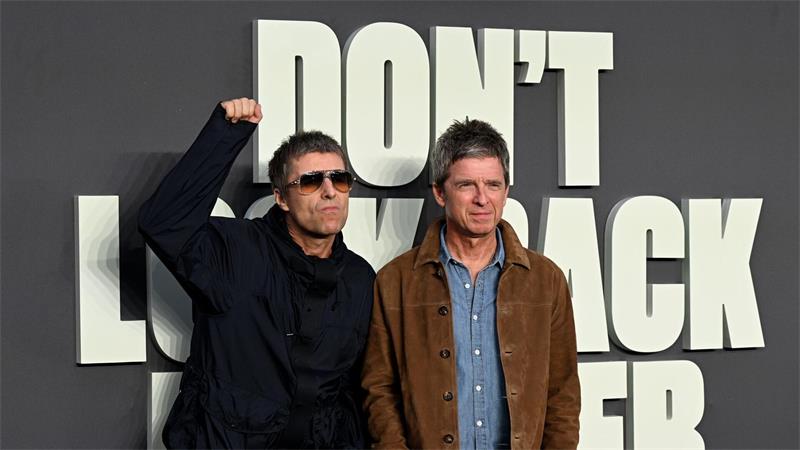 „Aufgeführt wie Schwein“ - Oasis kommt nach München Liam und Noel Gallagher kehren nach München zurück. (Archivbild)