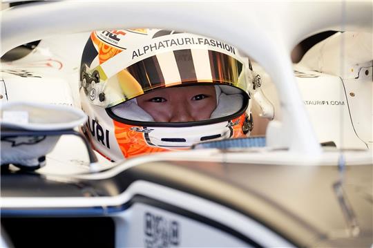 Liefert sich mit Liam Lawson und Daniel Ricciardo einen Dreikampf um zwei Stammplätze: Yuki Tsunoda.