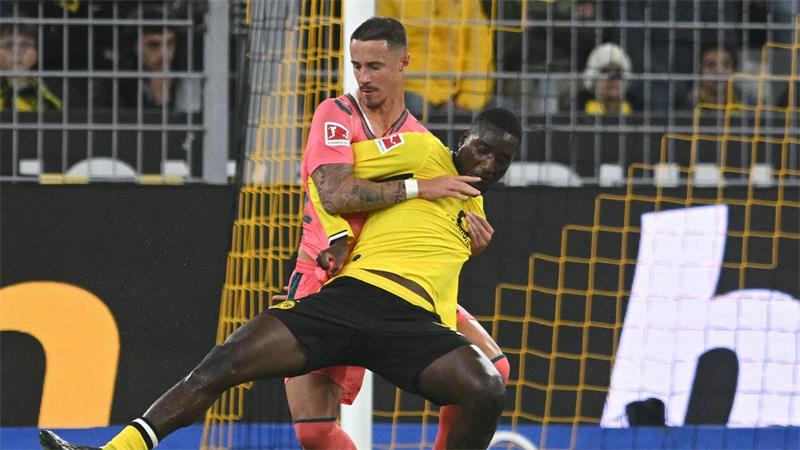 Lieferten sich eine umkämpfte Partie: Borussia Dortmund und der SV Werder Bremen. 