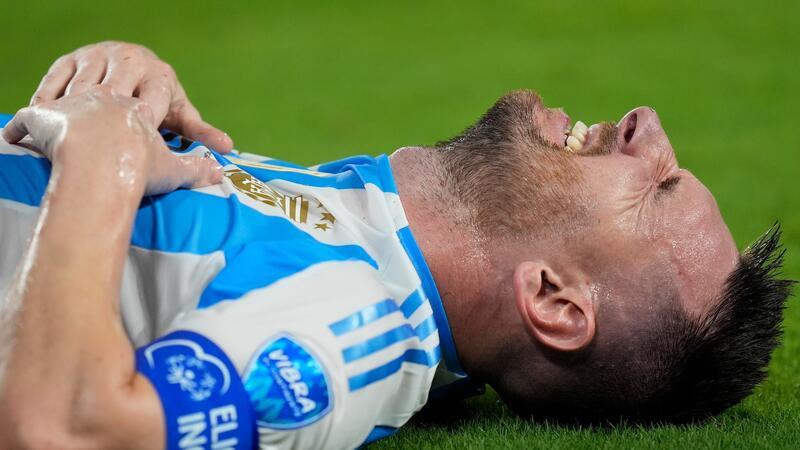 Tränen, Leiden und doch die nächste Messi-Krönung Lionel Messi verletzt sich im Finale.