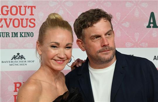 Lisa Maria Potthoff und Sebastian Bezzel bei der Premiere von «Rehragout-Rendezvous» in München.