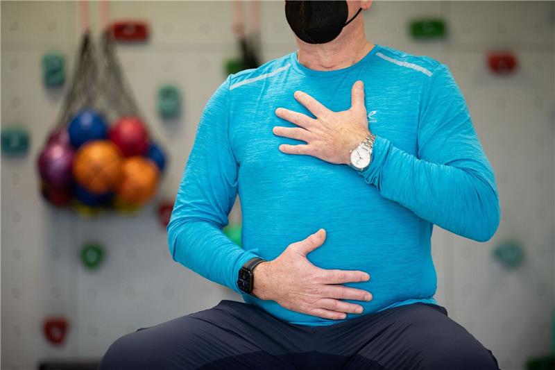 Long-Covid-Patienten sollen Sporttherapien nach Meinung von Experten besser meiden.