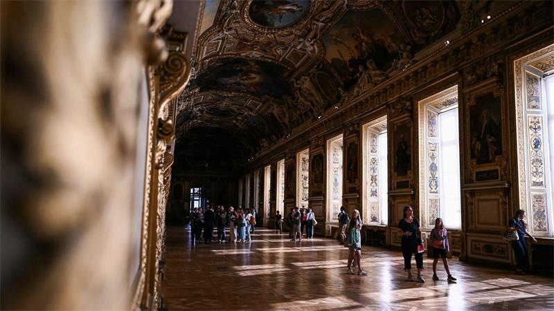 Louvre öffnet Apollon-Galerie wieder für Besucher
